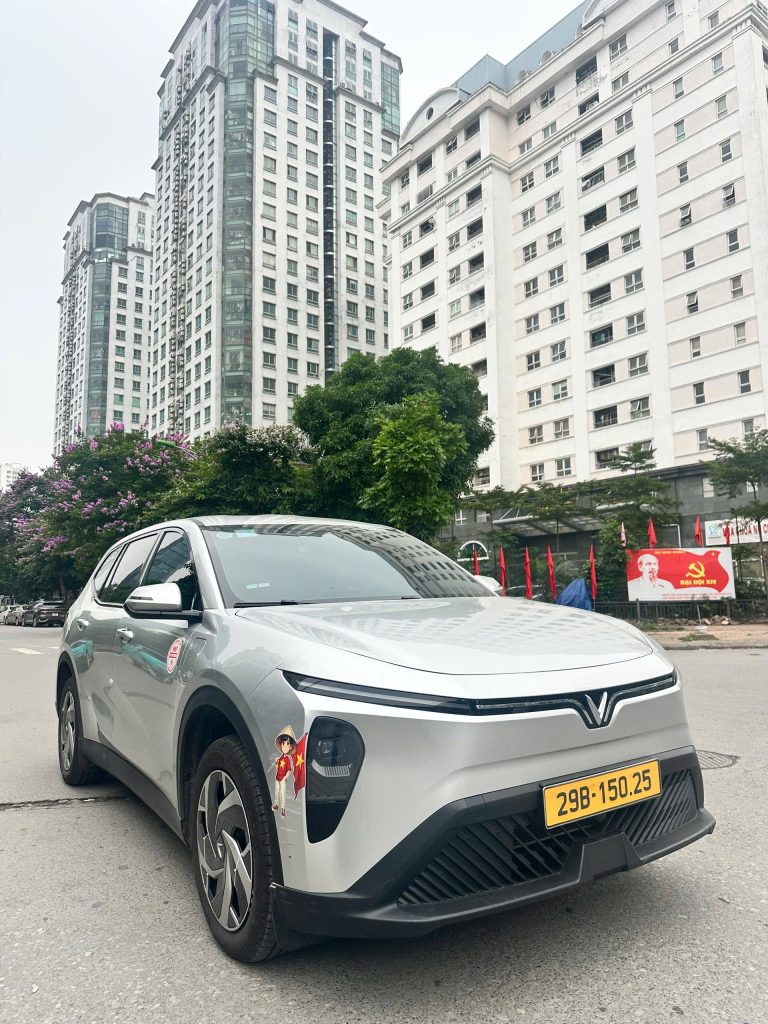 SUV điện VinFast, NHD Travel